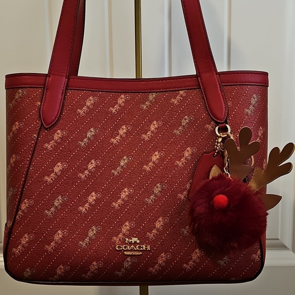 Coach NWOT Tote With Horse And Carriage Dot Print
